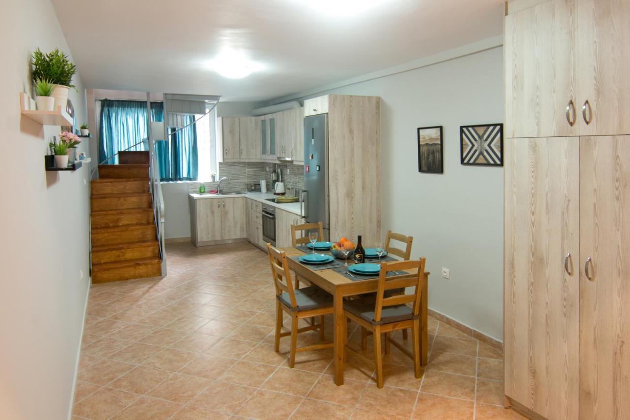 Loft Renovated Flat 5' From The Old Town Corfu Apartman Corfu  Kültér fotó